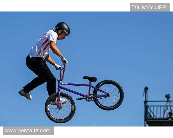 南木岭足球比赛视频直播精彩瞬间回顾与赛后分析分享