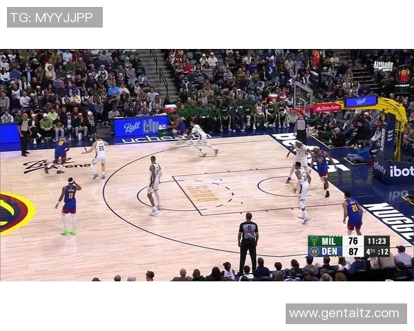 雄鹿专区深度解析：探讨球队战术演变与球员表现的完美结合